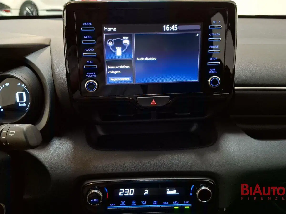 Toyota Yaris usata a Firenze (10)
