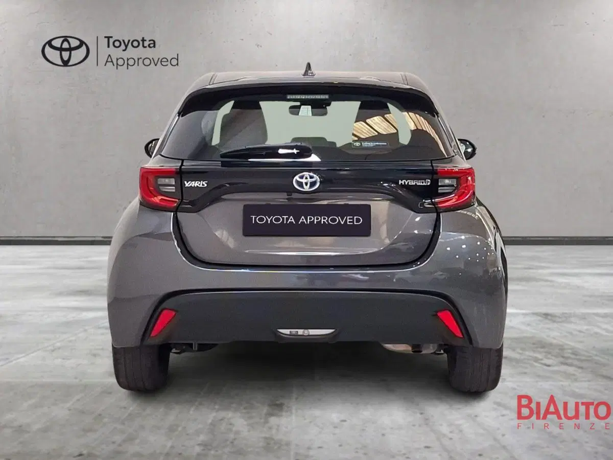 Toyota Yaris usata a Firenze (12)