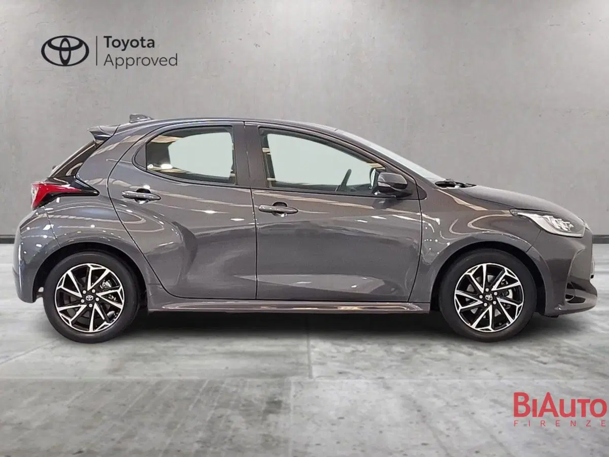 Toyota Yaris usata a Firenze (4)