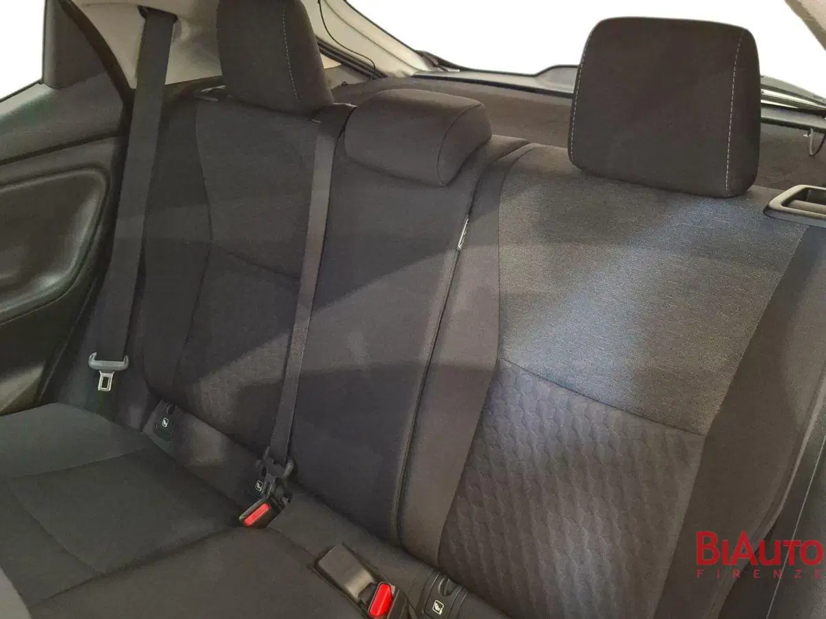 Toyota Yaris usata a Firenze (11)