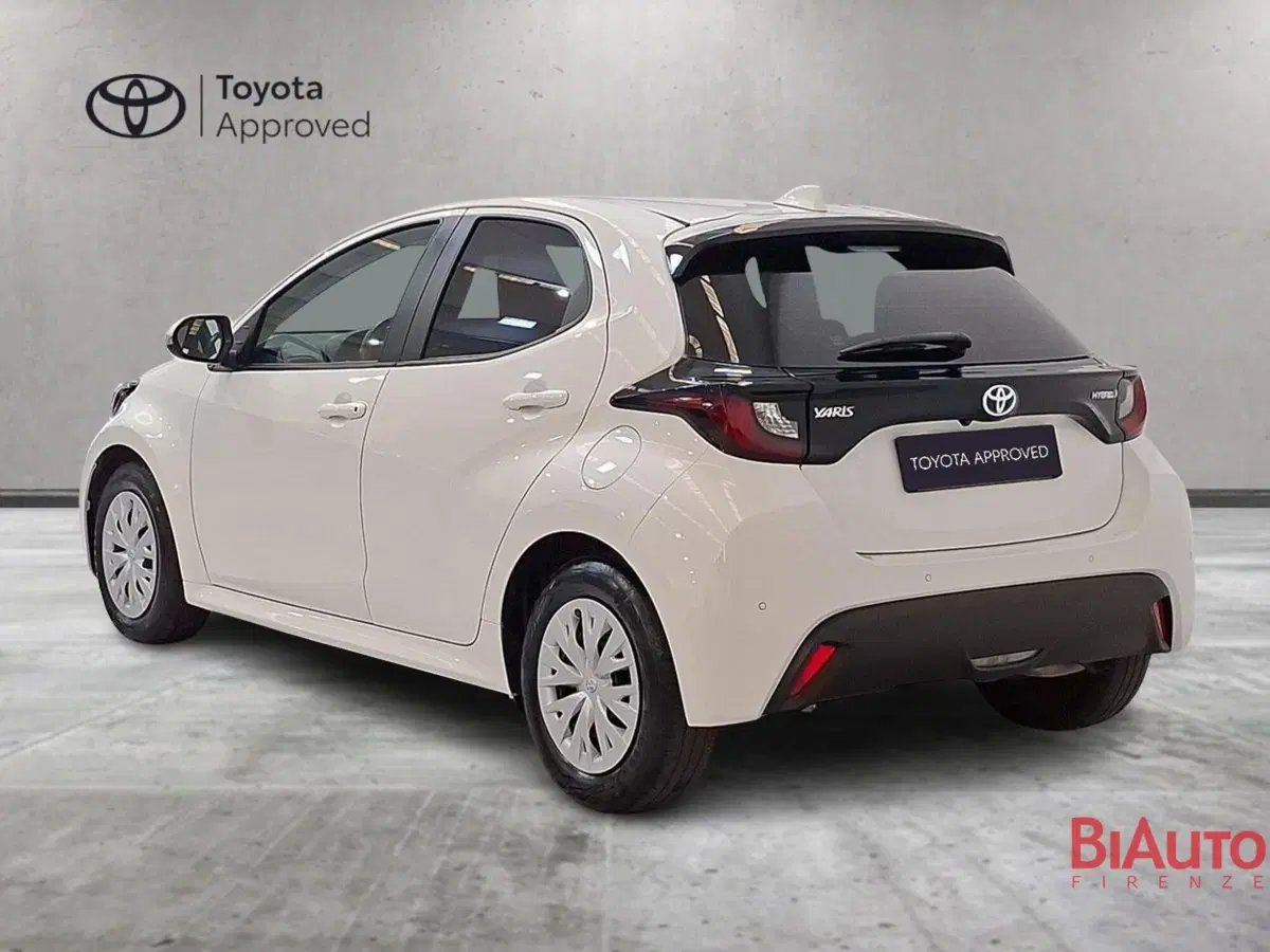 Toyota Yaris usata a Firenze (5)