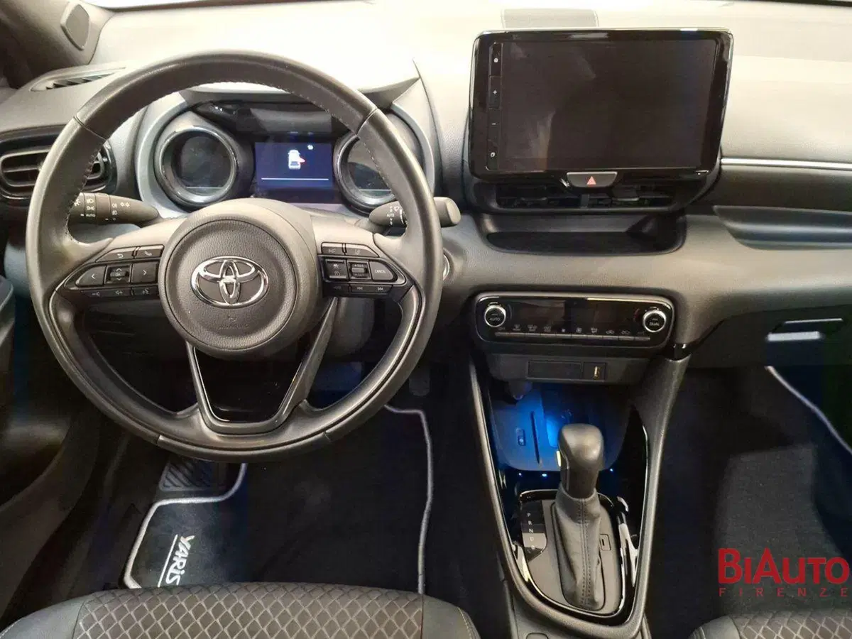 Toyota Yaris usata a Firenze (8)