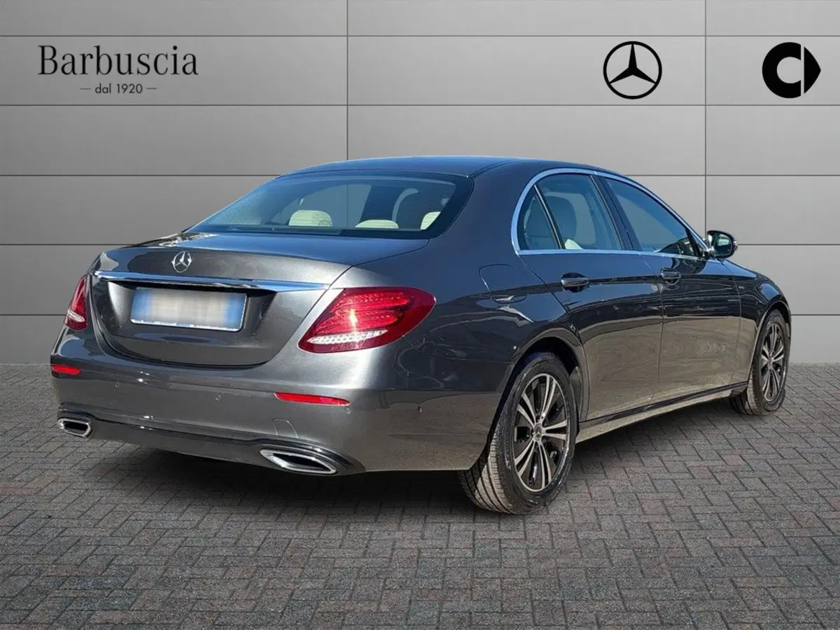Mercedes-Benz Classe E usata a Pescara (3)