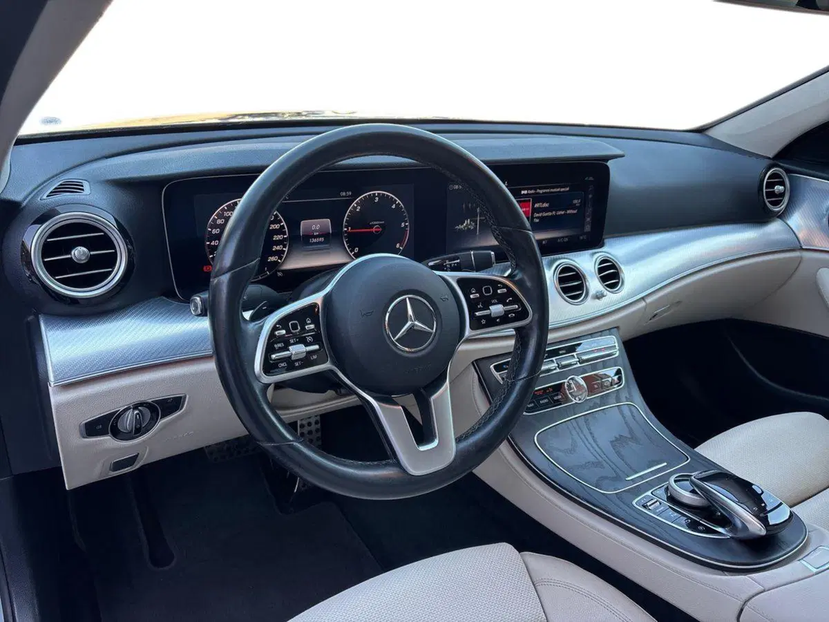 Mercedes-Benz Classe E usata a Pescara (8)