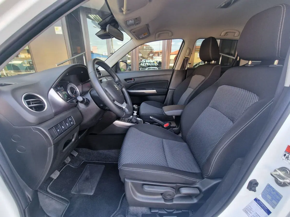 Suzuki Vitara usata a Milano (6)