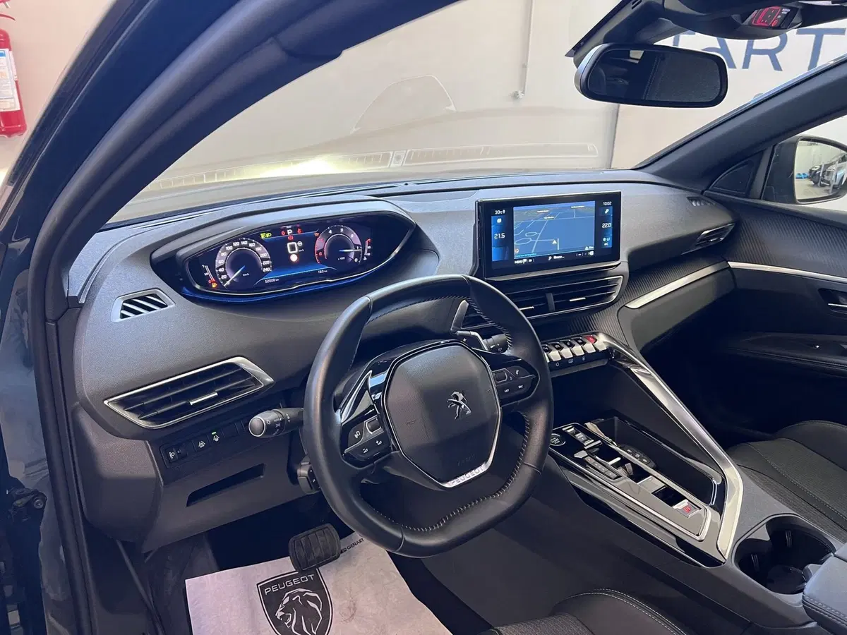 Peugeot 3008 usata a Bari (12)