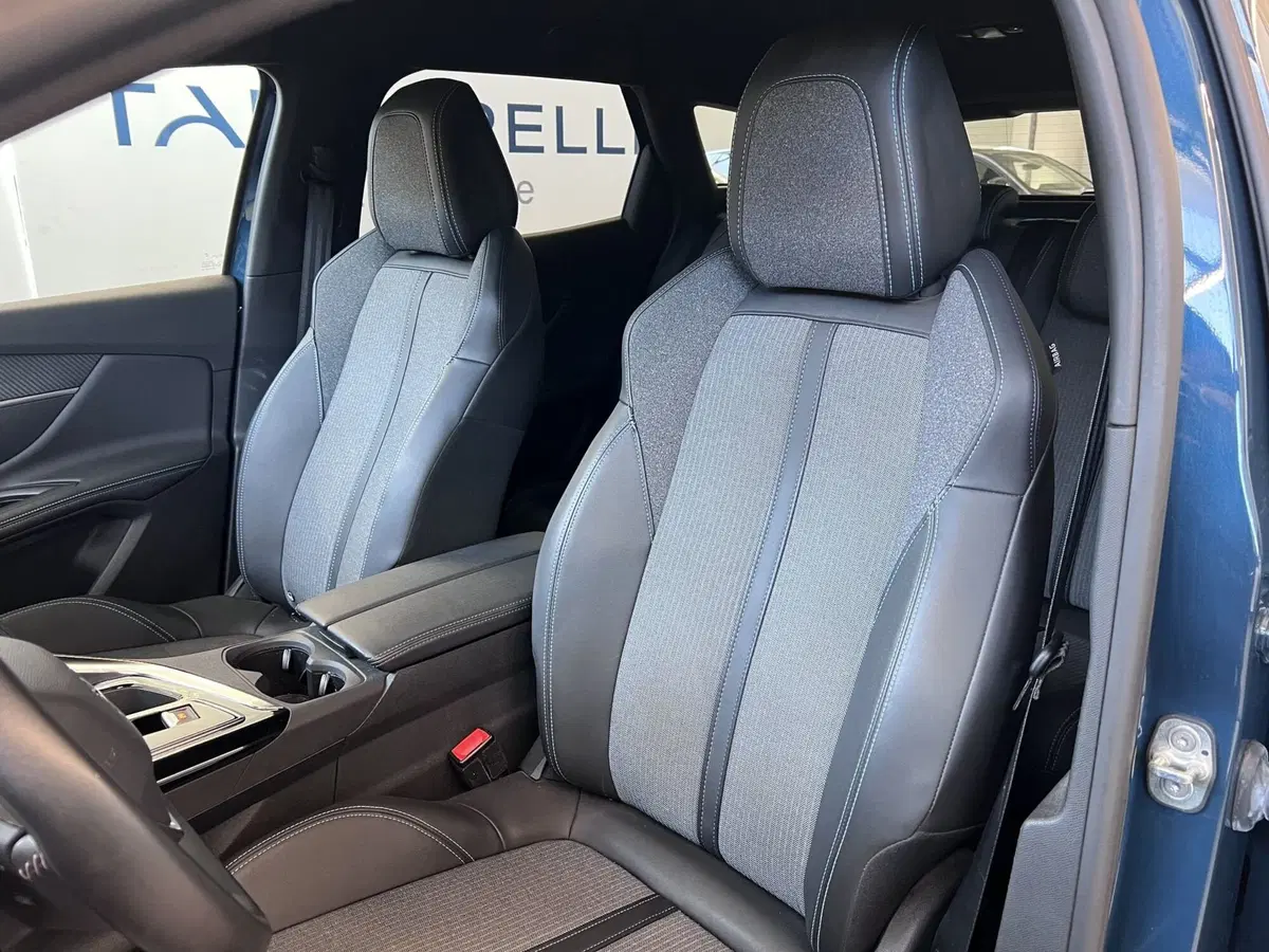 Peugeot 3008 usata a Bari (13)