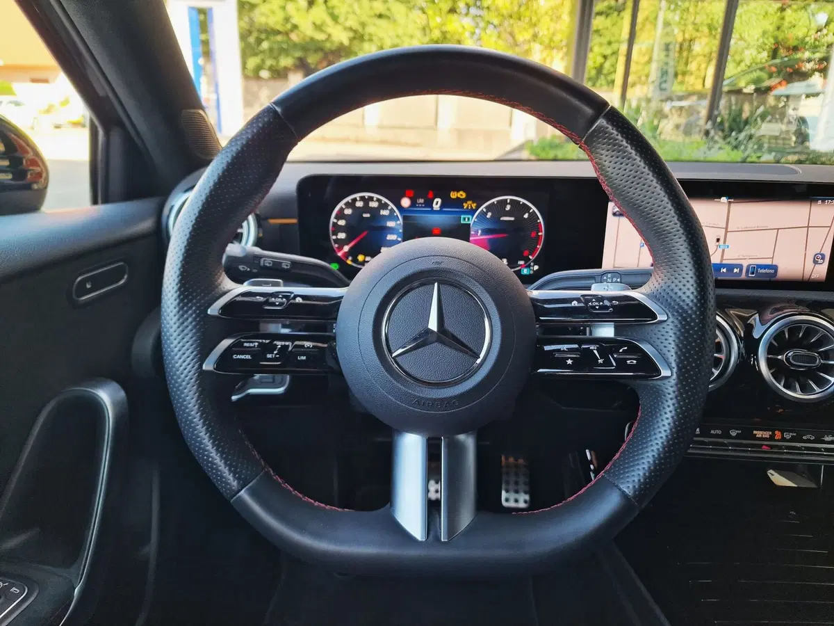 Mercedes-Benz Classe A usata a Milano (10)