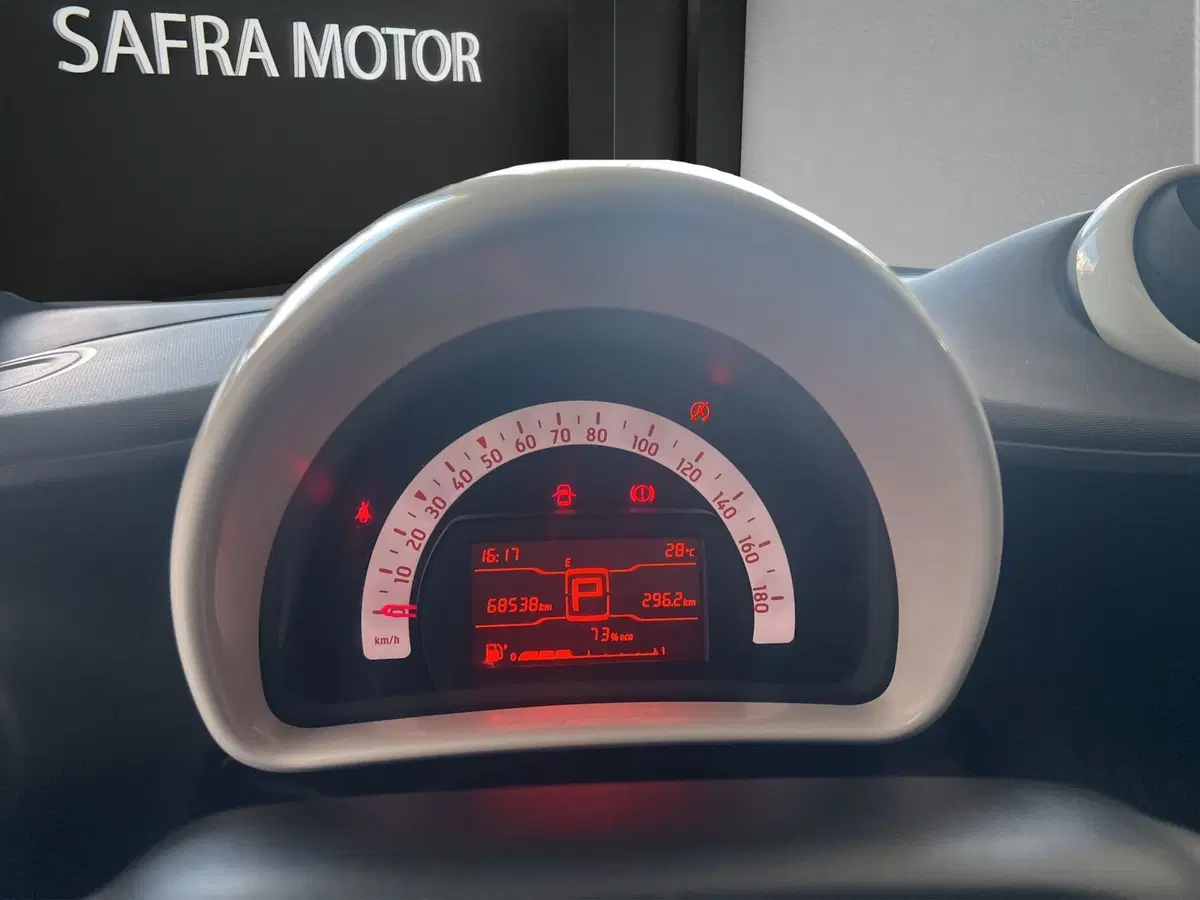 smart Fortwo usata a Cosenza (11)