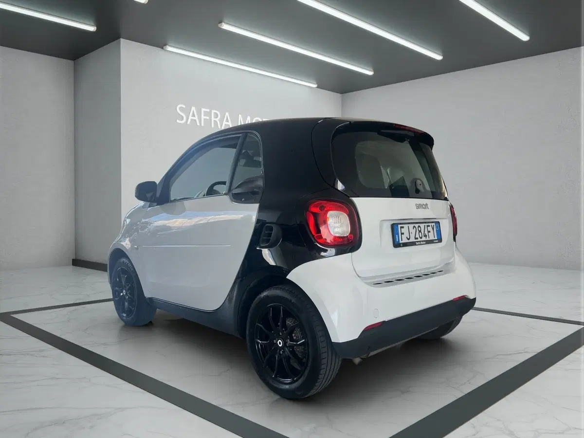smart Fortwo usata a Cosenza (4)