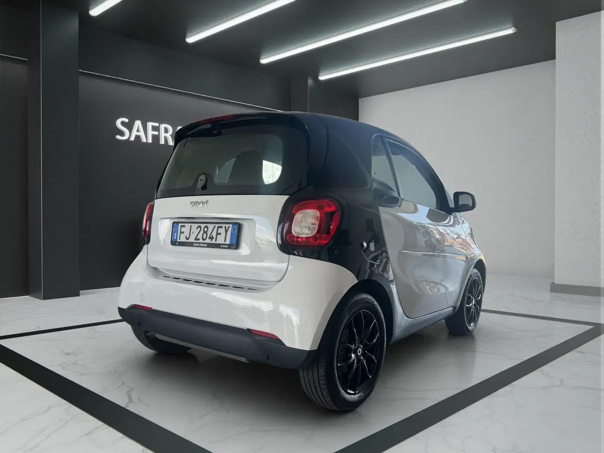 smart Fortwo usata a Cosenza (6)