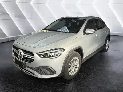 Mercedes-Benz GLA SUV 180 d Automatic Business del 2022 usata a Napoli