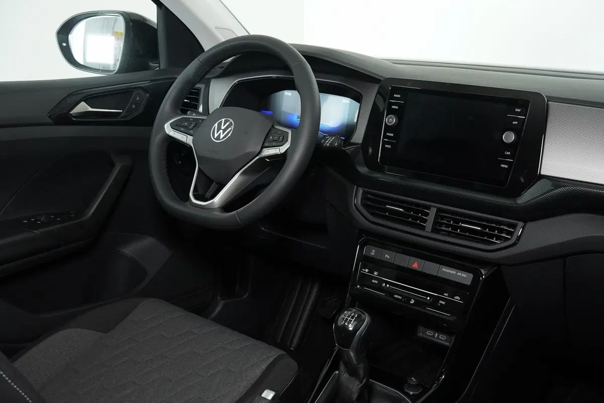 Volkswagen T-Cross nuova a Perugia (13)