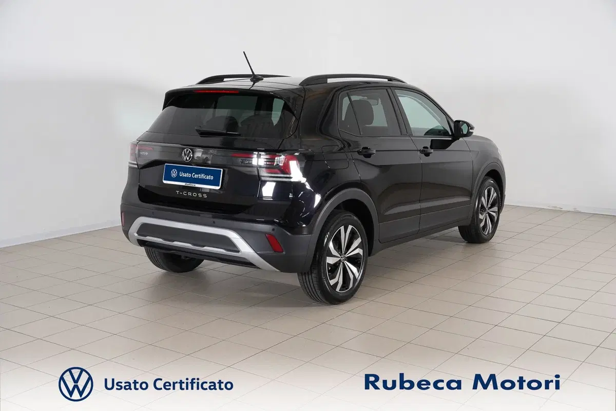 Volkswagen T-Cross nuova a Perugia (4)