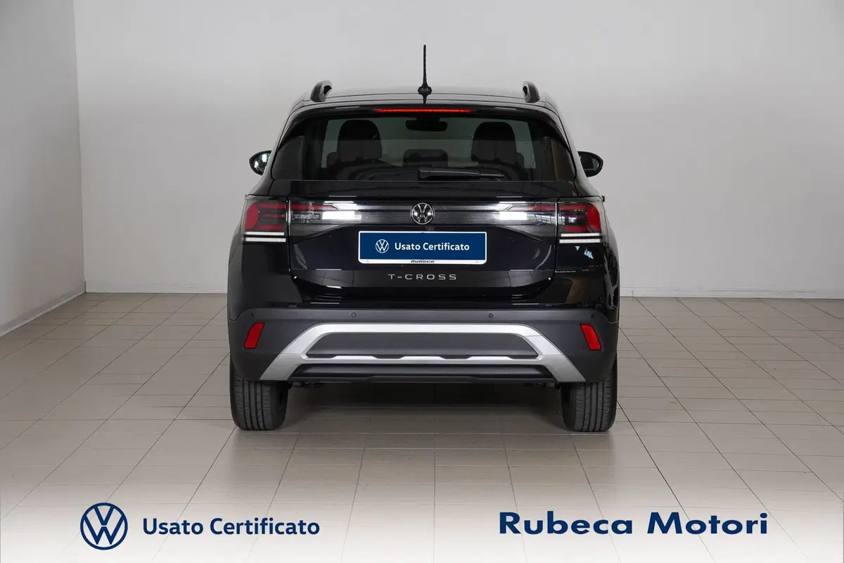 Volkswagen T-Cross nuova a Perugia (5)