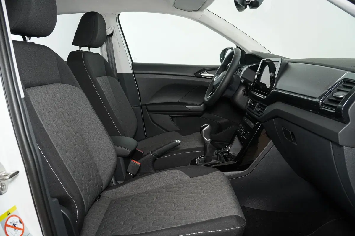 Volkswagen T-Cross nuova a Perugia (11)