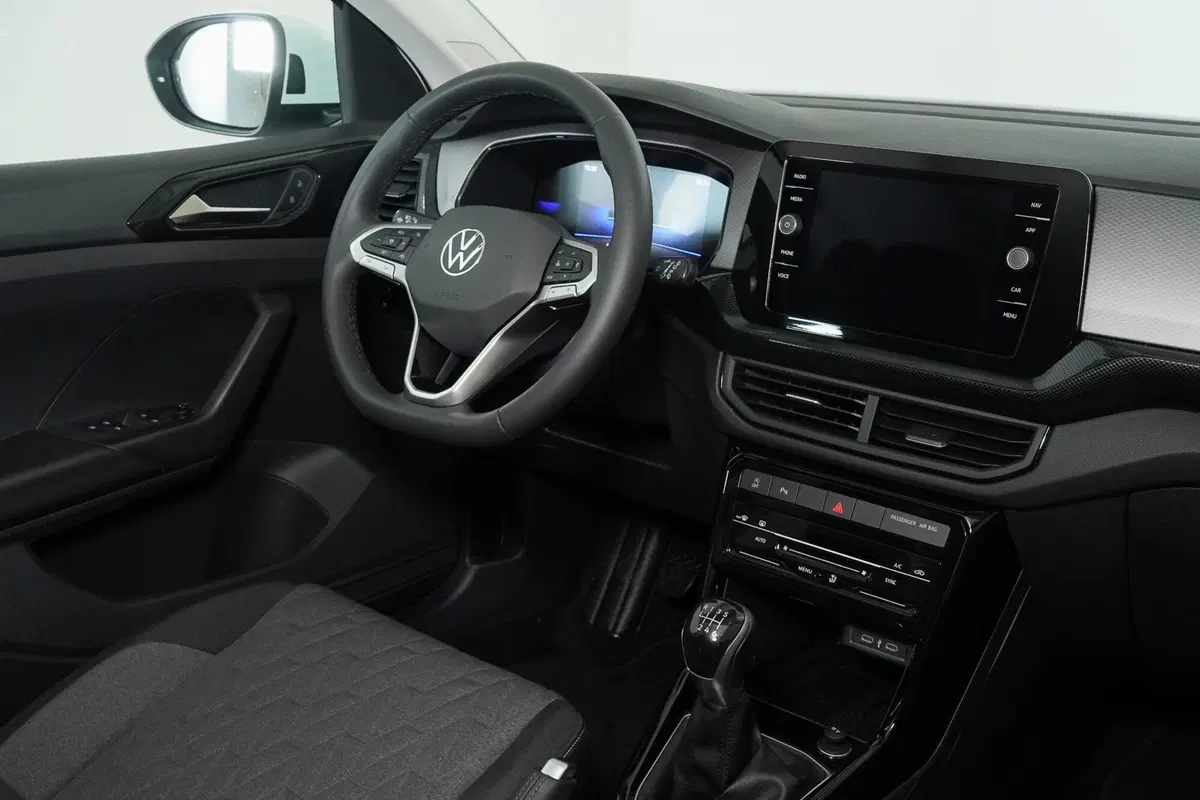 Volkswagen T-Cross nuova a Perugia (13)
