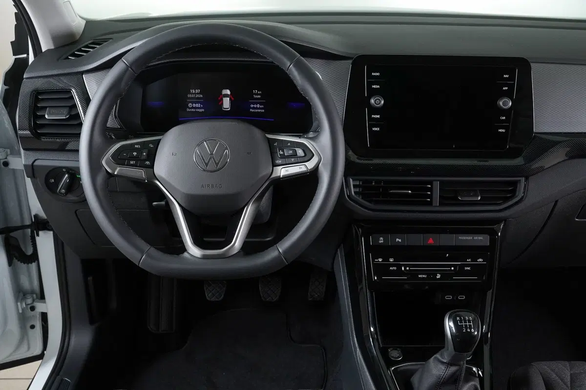 Volkswagen T-Cross nuova a Perugia (16)