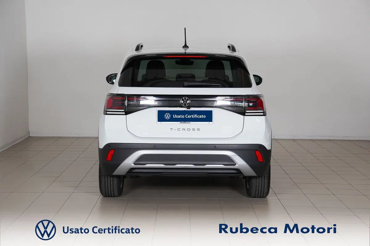 Volkswagen T-Cross nuova a Perugia (5)
