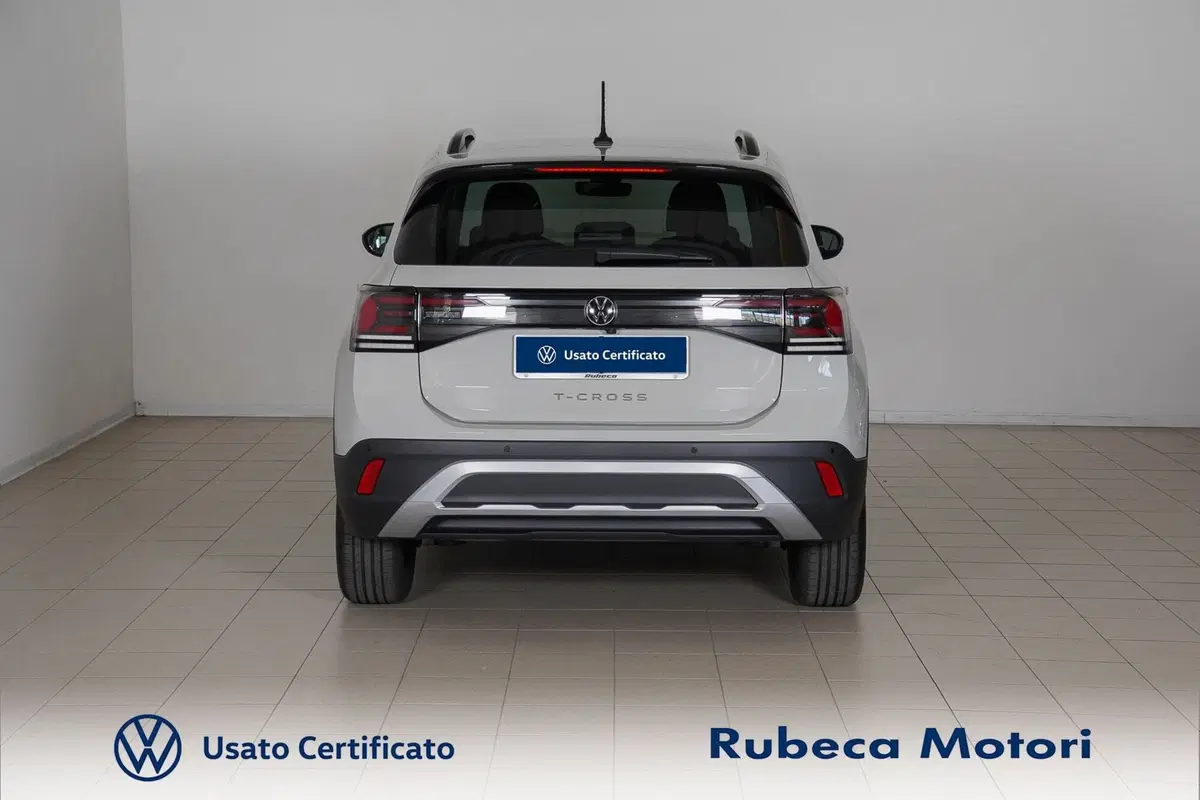 Volkswagen T-Cross nuova a Perugia (5)