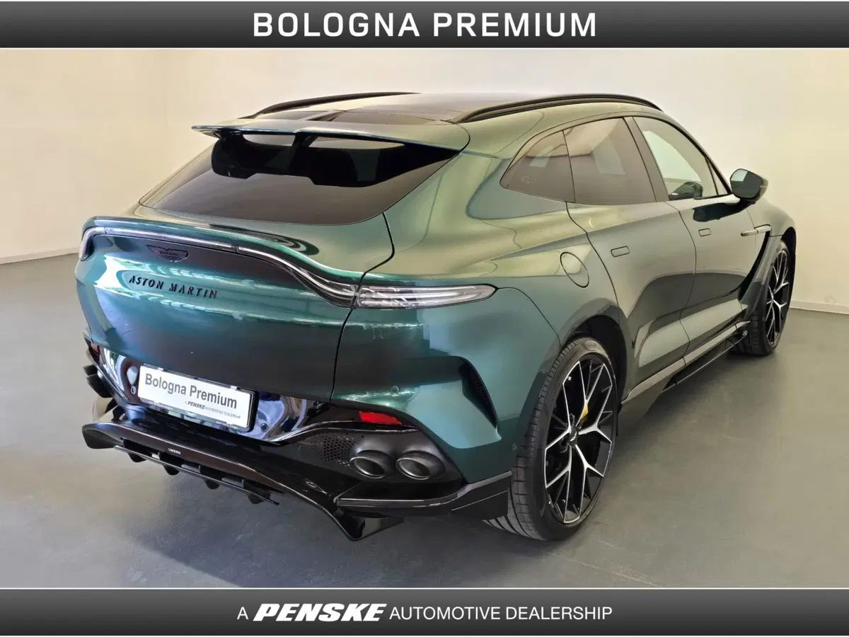 Aston Martin DBX usata a Bologna (2)