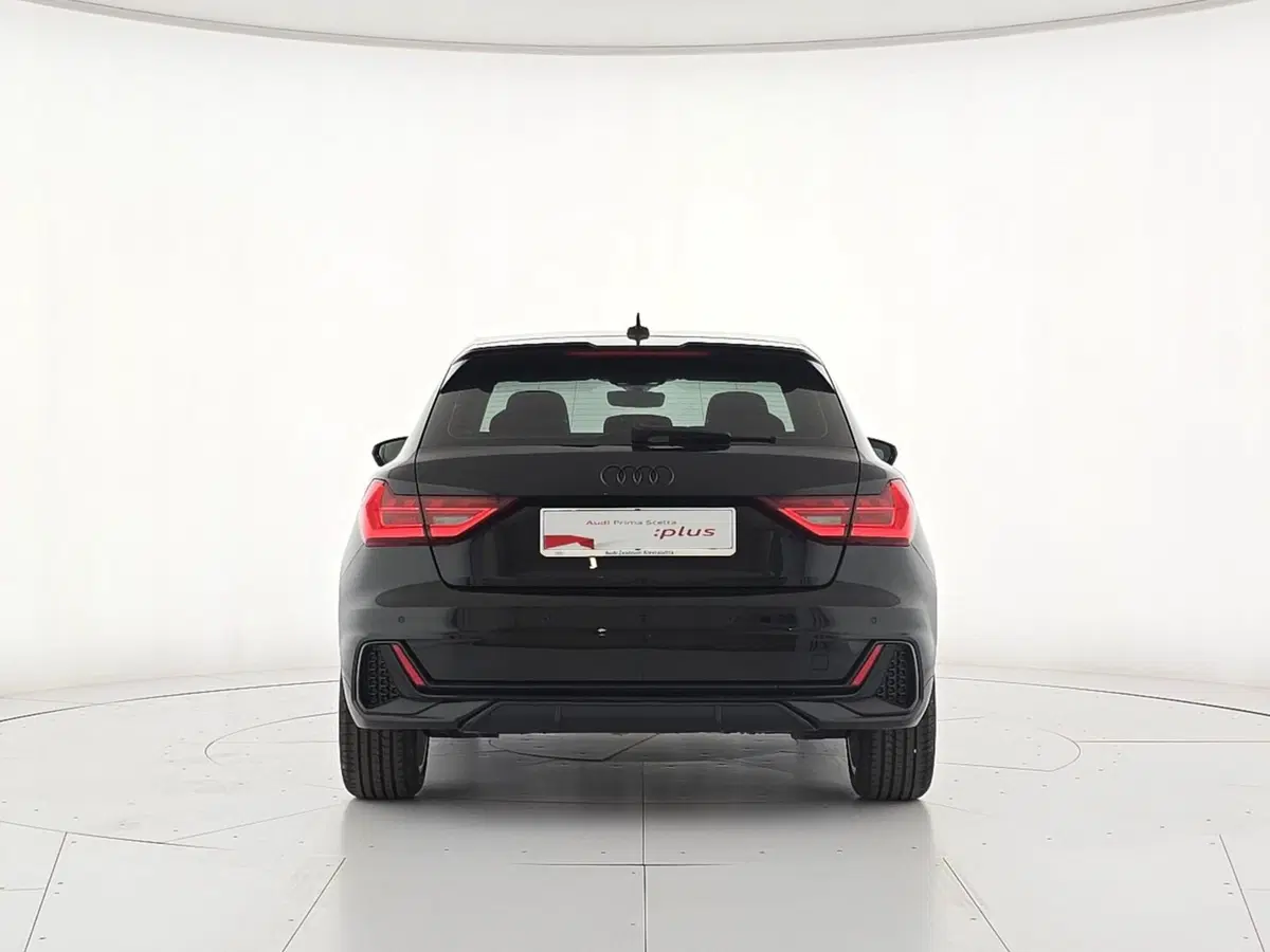 Audi A1 Sportback usata a Asti (6)