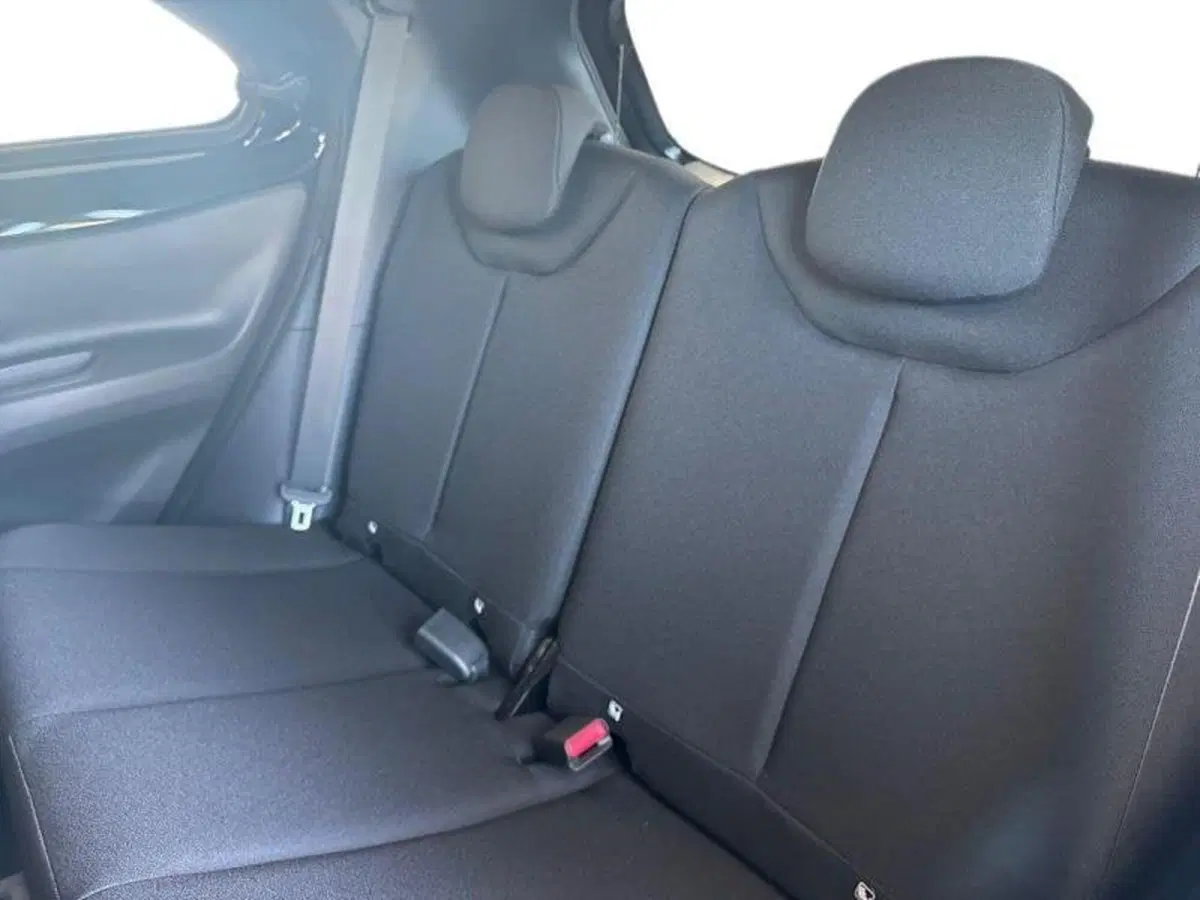 Toyota Aygo X nuova a Perugia (10)