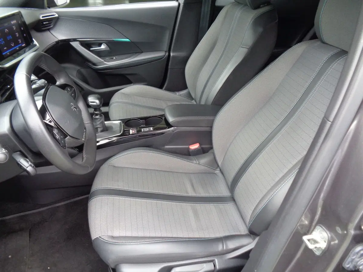Peugeot 2008 usata a Treviso (9)