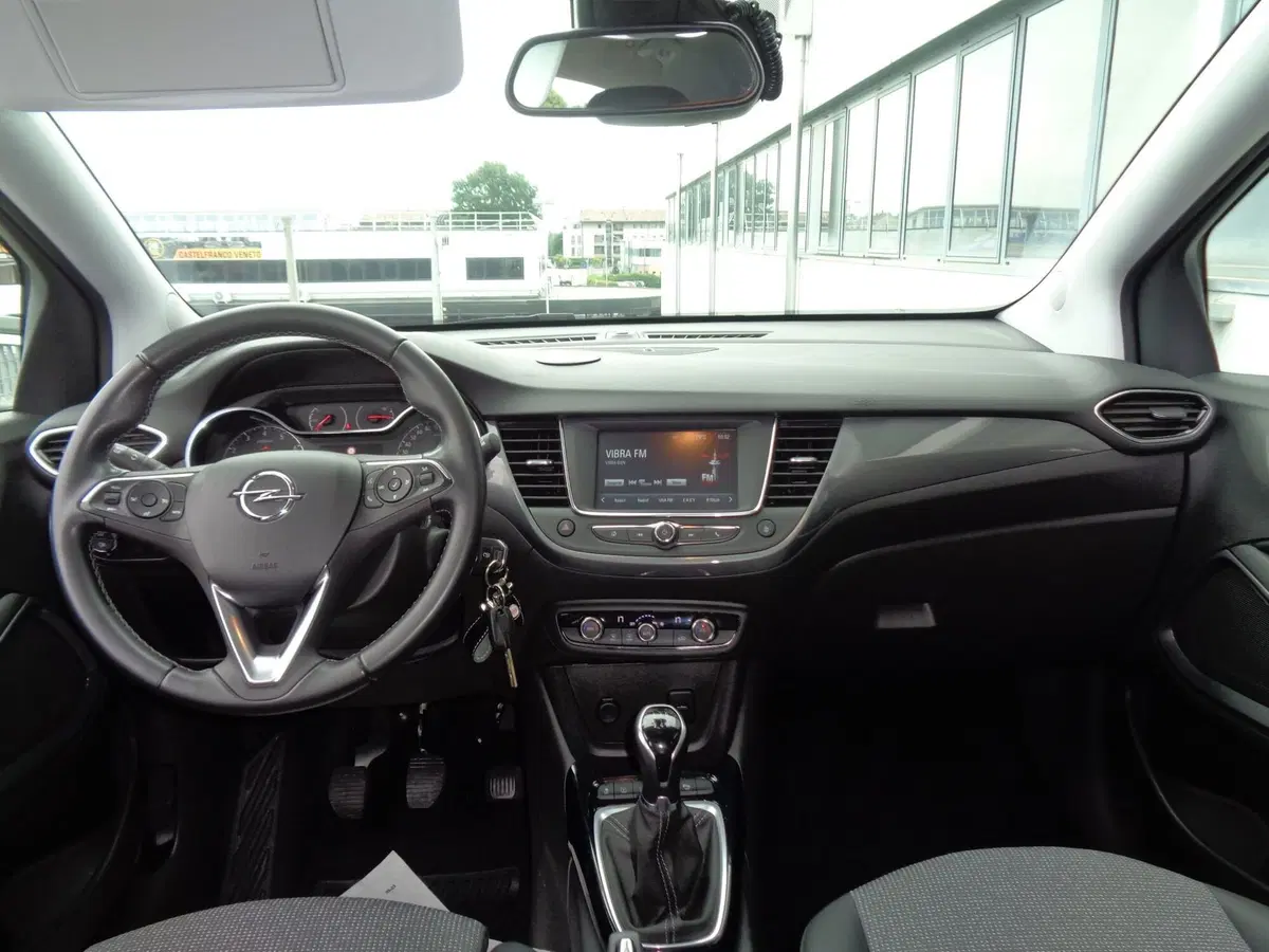 Opel Crossland usata a Treviso (11)