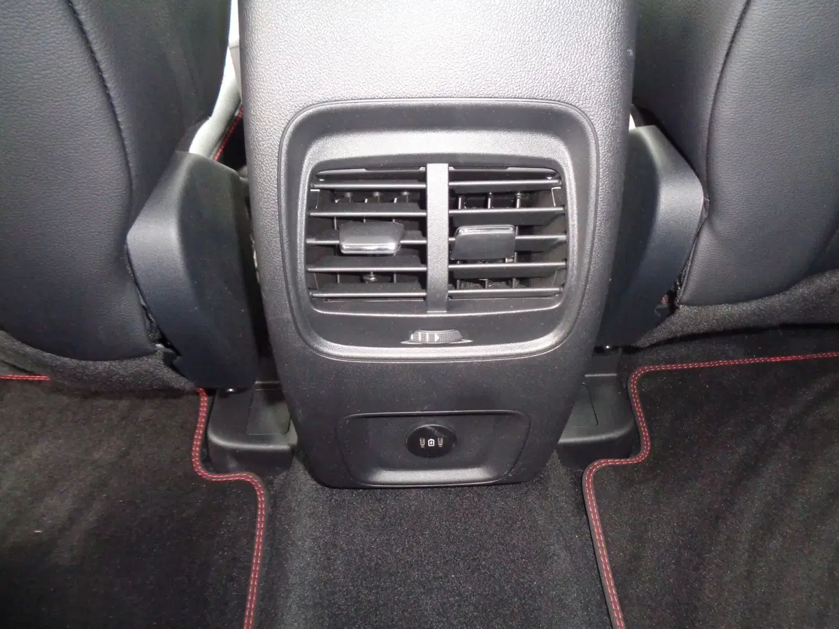 Ford Kuga usata a Treviso (20)