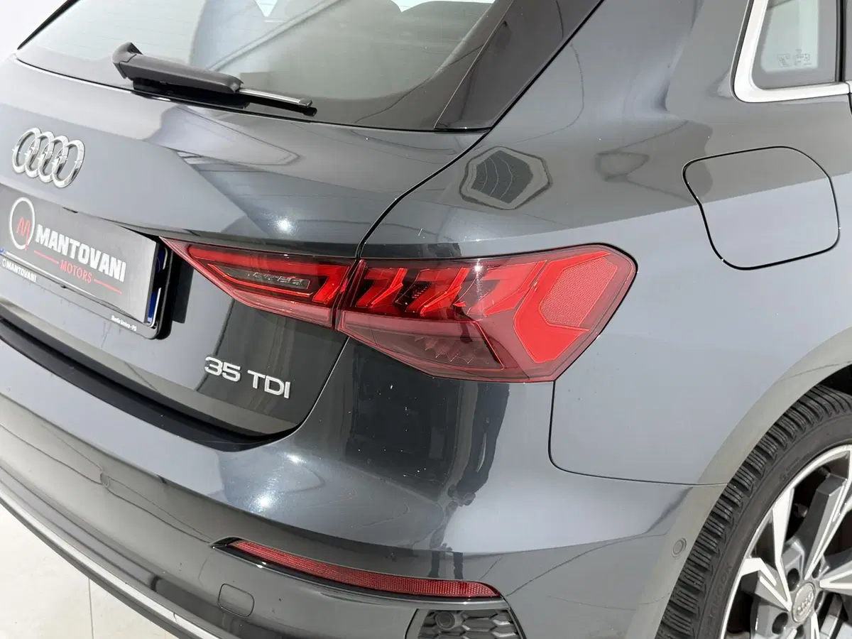 Audi A3 Sportback usata a Perugia (9)
