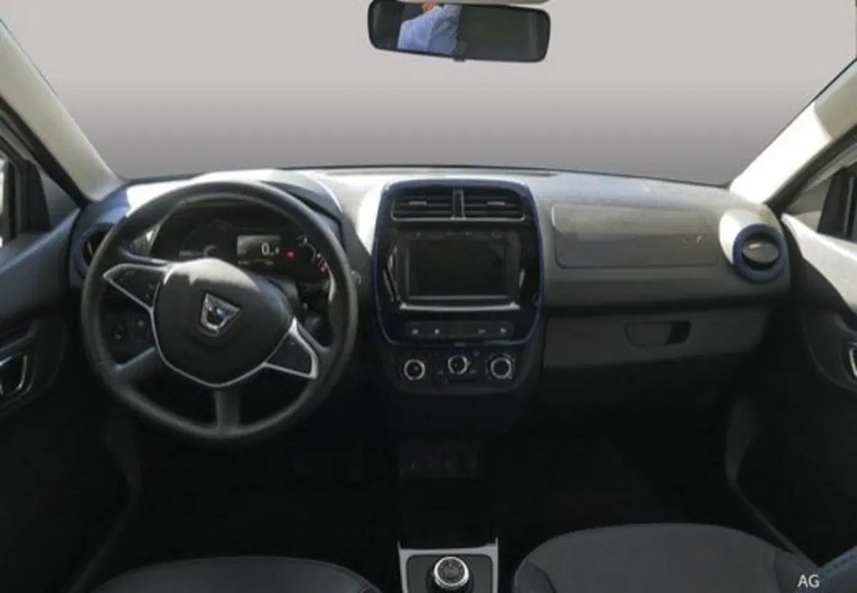 Dacia Spring usata a Palermo (6)