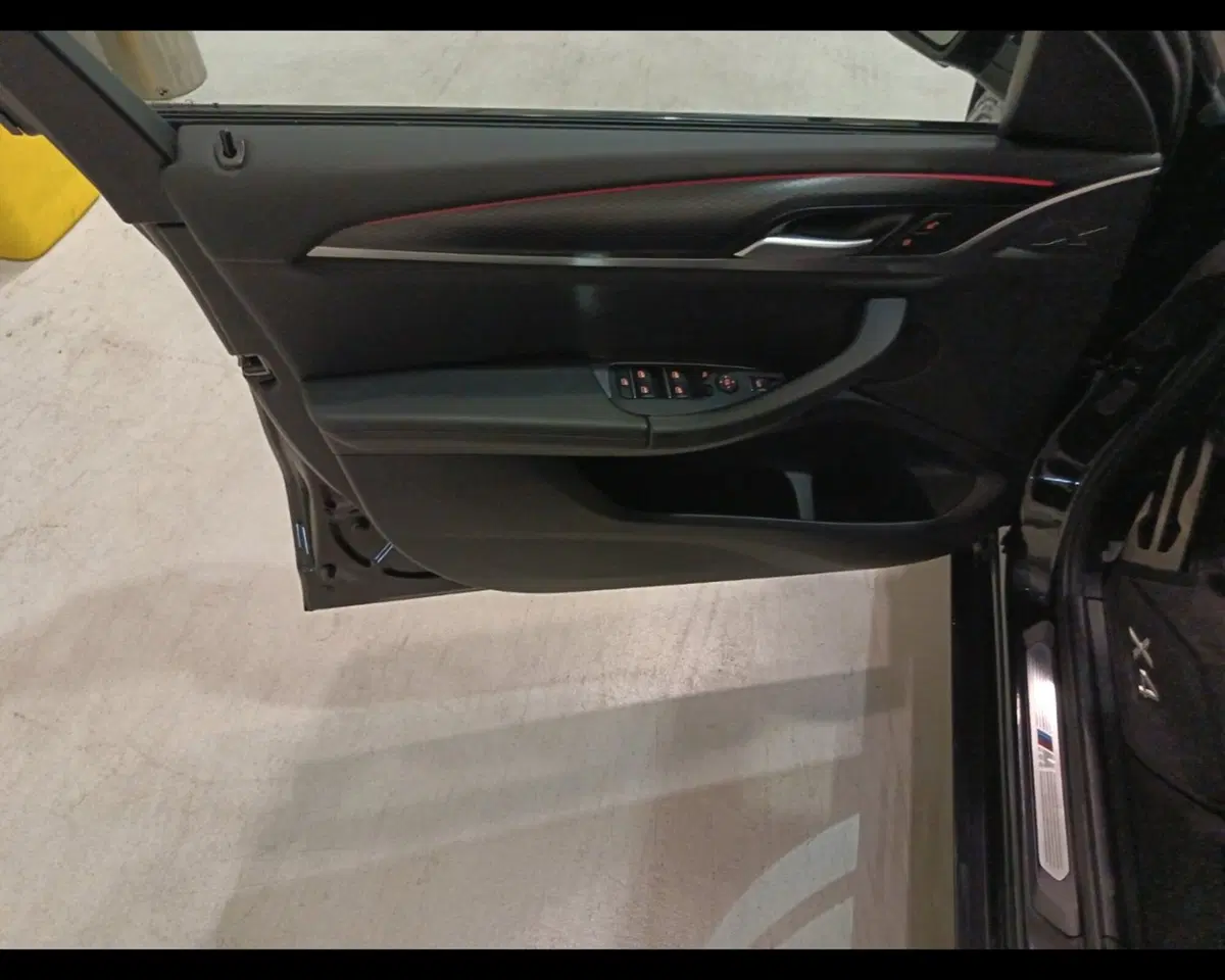 BMW X4 usata a Caserta (13)