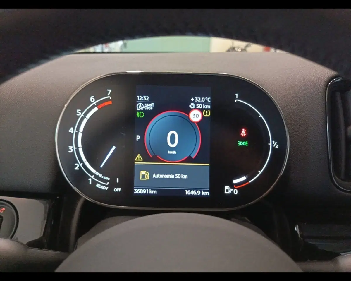 MINI Mini Countryman usata a Caserta (14)