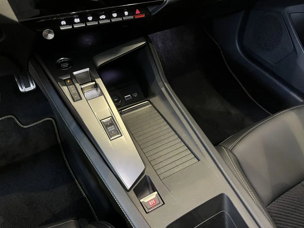 Peugeot 408 usata a Vercelli (5)