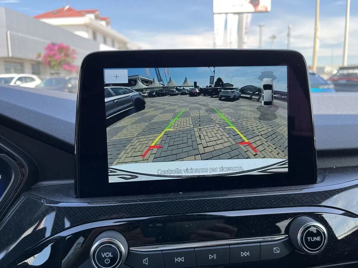 Ford Kuga usata a Vercelli (8)