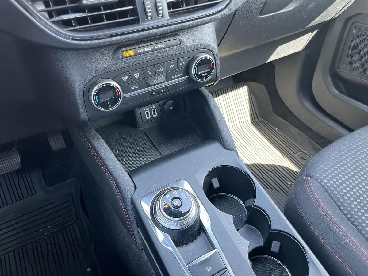 Ford Kuga usata a Vercelli (9)