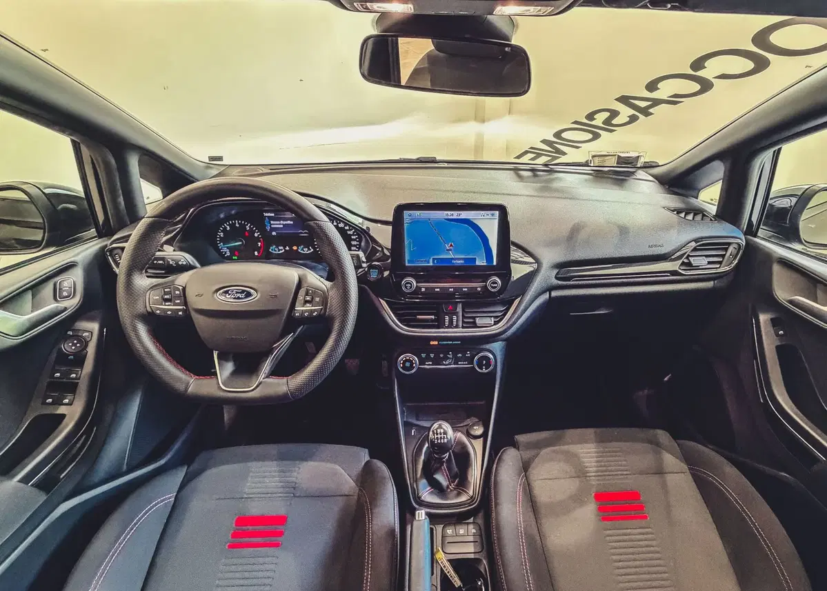 Ford Fiesta usata a Verbano Cusio Ossola (8)