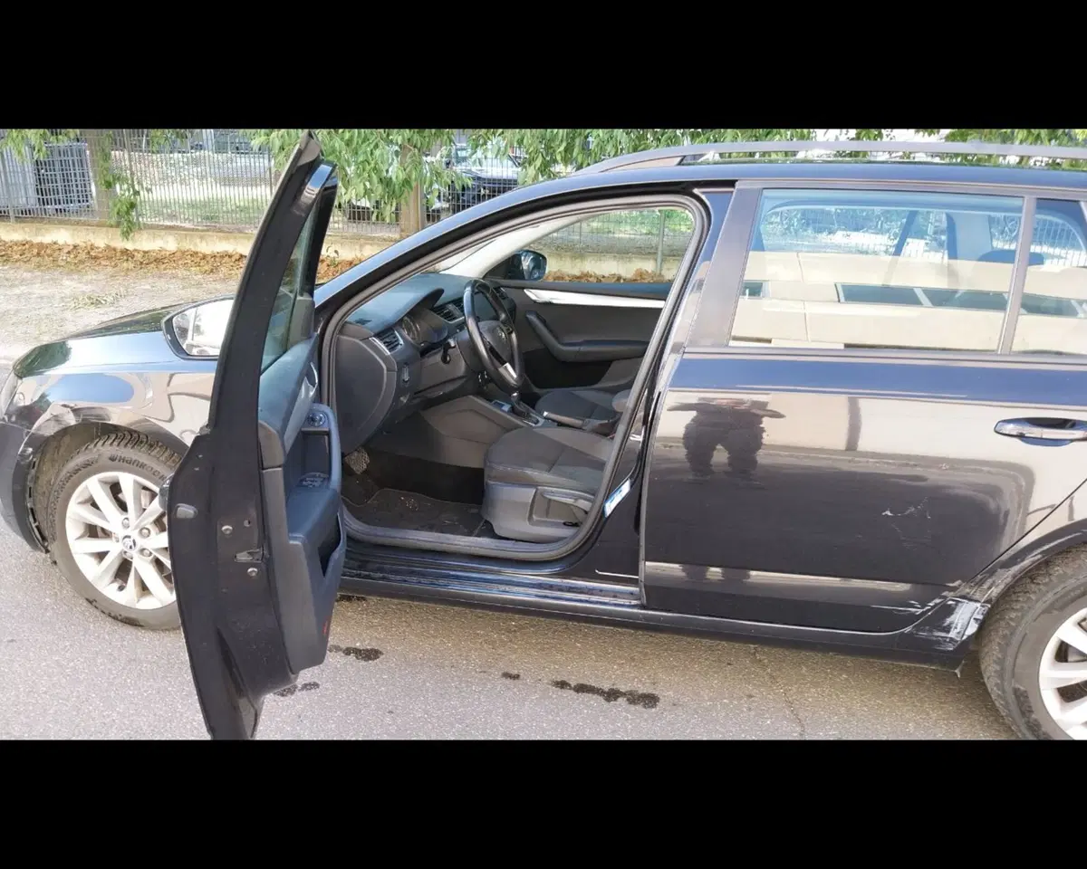Skoda Octavia Station Wagon usata a Forlì-Cesena (16)