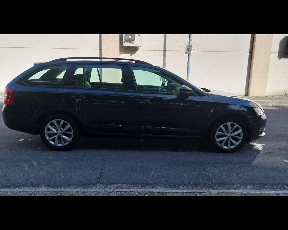 Skoda Octavia Station Wagon usata a Forlì-Cesena (4)
