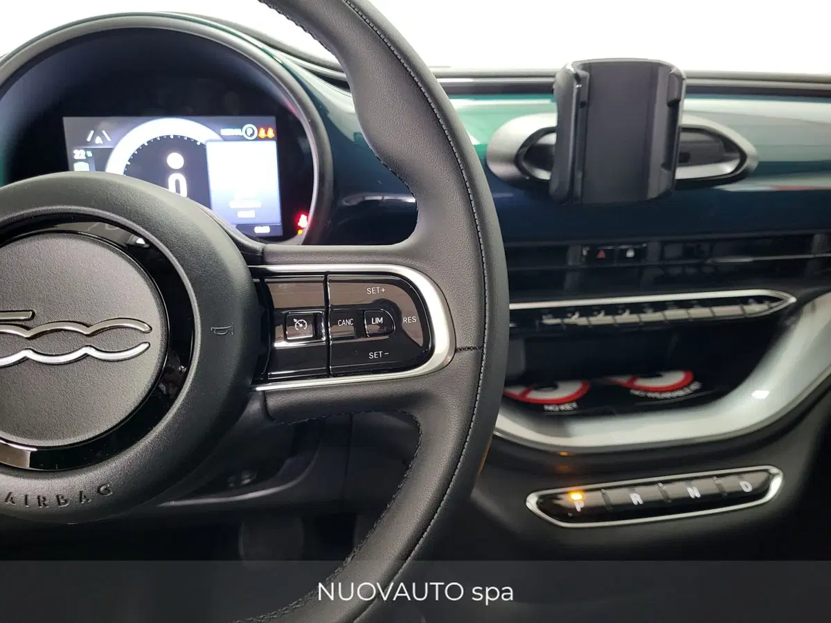 Fiat 500 Cabrio nuova a Arezzo (10)