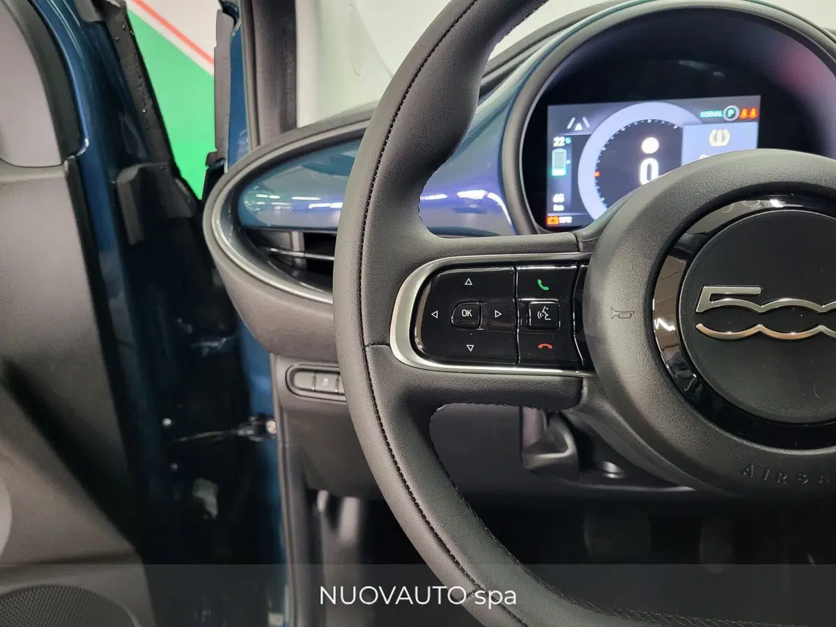 Fiat 500 Cabrio nuova a Arezzo (12)