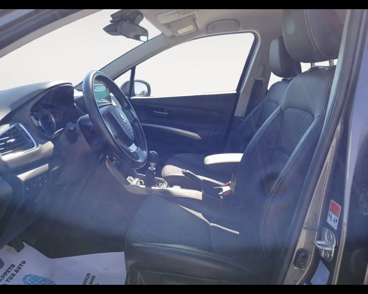 Suzuki S-Cross usata a Ravenna (9)