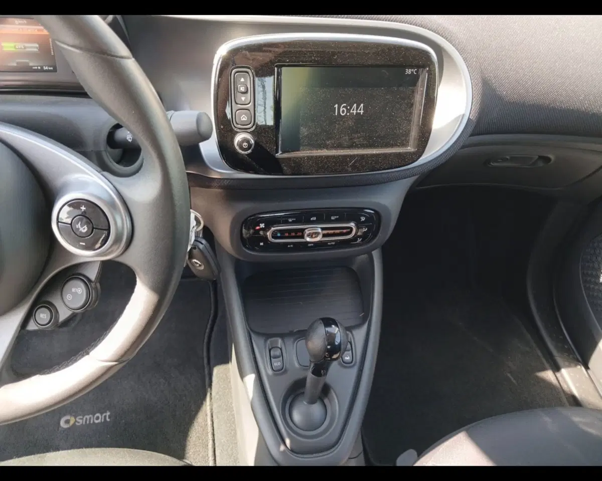 smart Fortwo Cabrio usata a Ravenna (11)