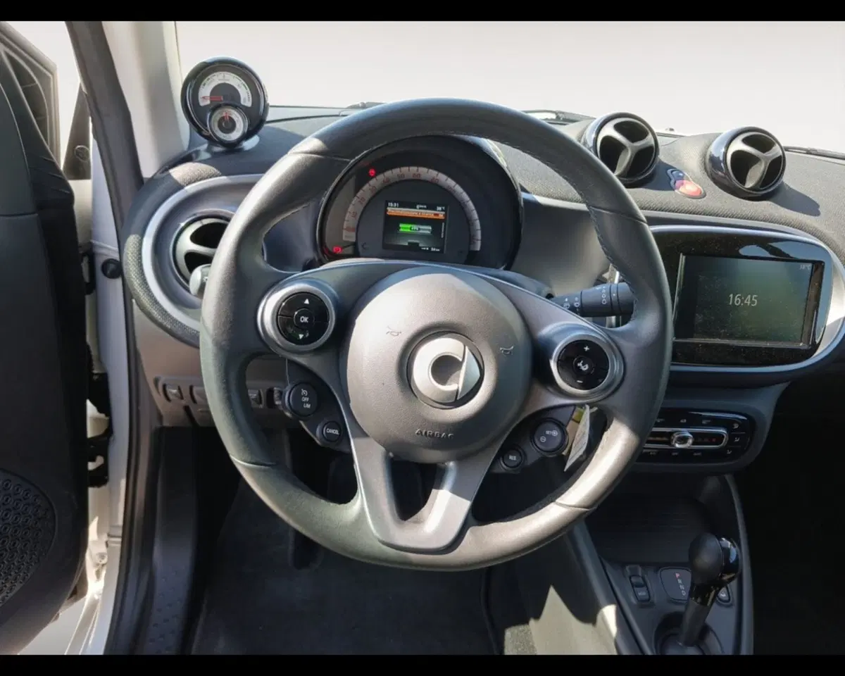 smart Fortwo Cabrio usata a Ravenna (12)