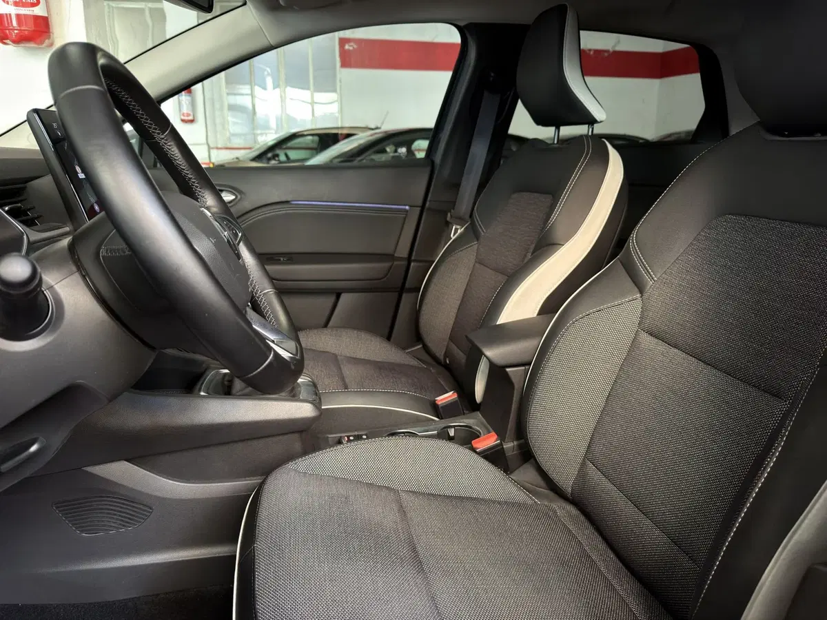 Renault Captur usata a Milano (17)