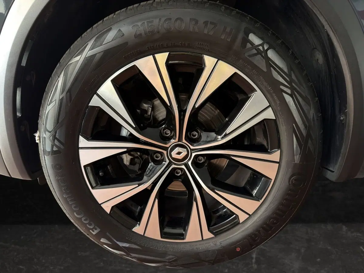 Renault Captur usata a Milano (8)