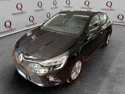 Renault Clio Full Hybrid E-Tech 140 CV 5 porte Zen del 2020 usata a Milano