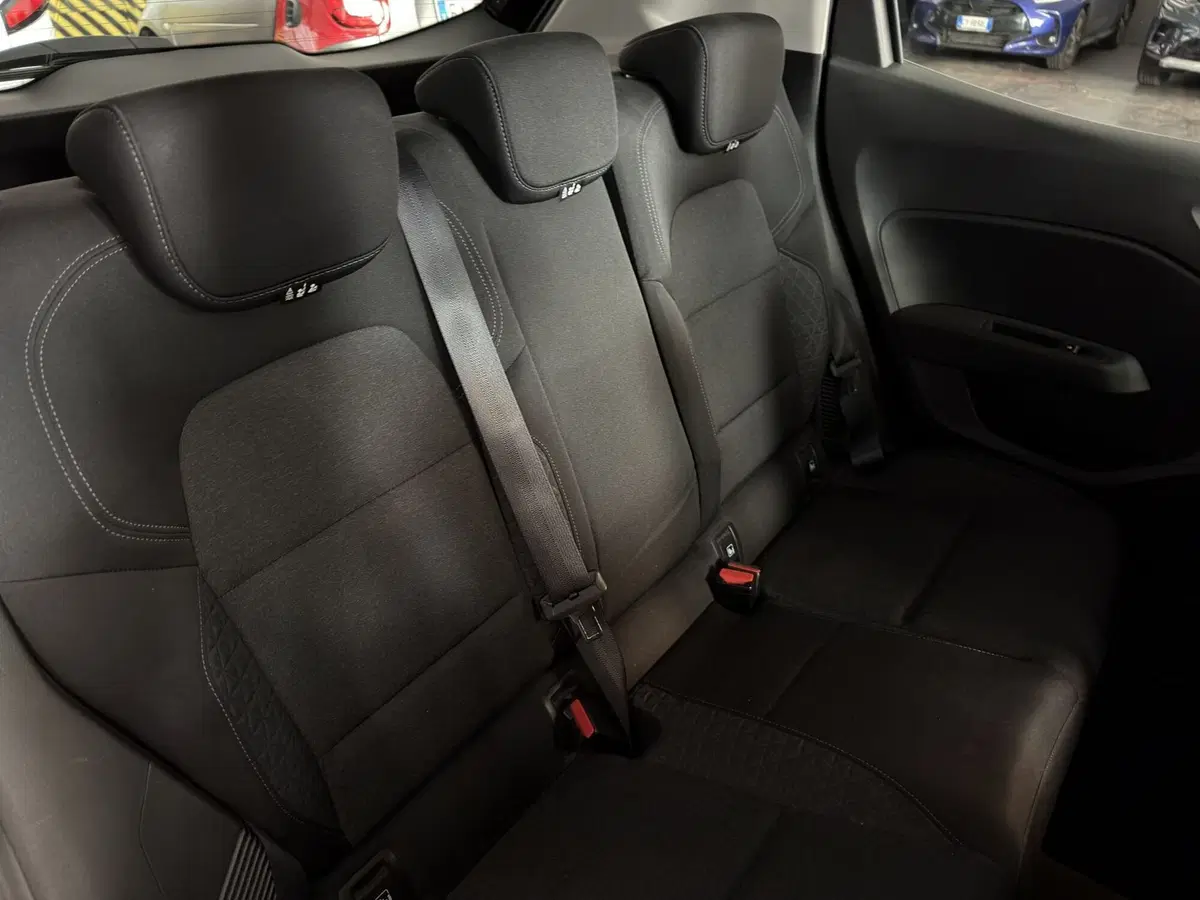 Renault Clio usata a Milano (17)