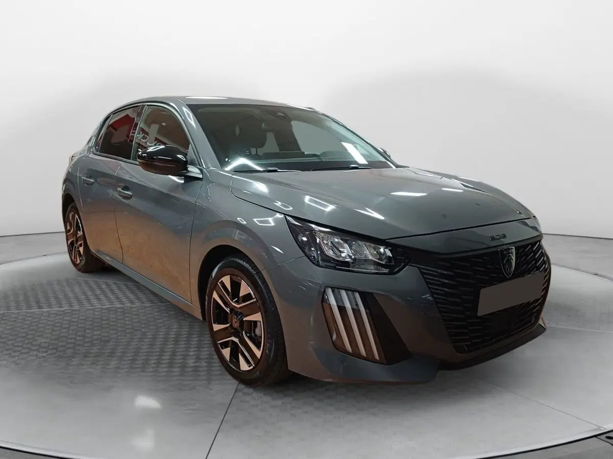 Peugeot 208 usata a Salerno (2)